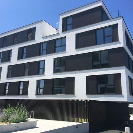B&B Kelly Plus Lausanne Eksteriør billede