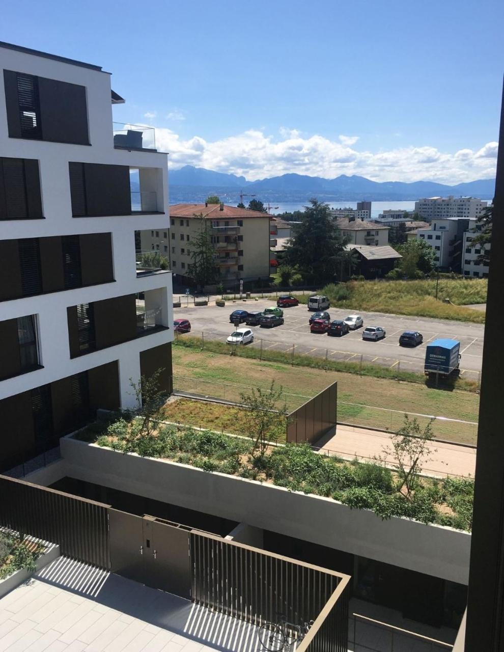 B&B Kelly Plus Lausanne Eksteriør billede