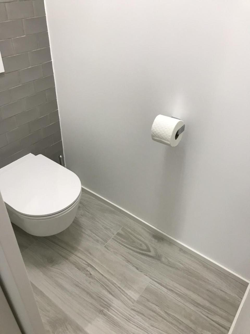 B&B Kelly Plus Lausanne Eksteriør billede